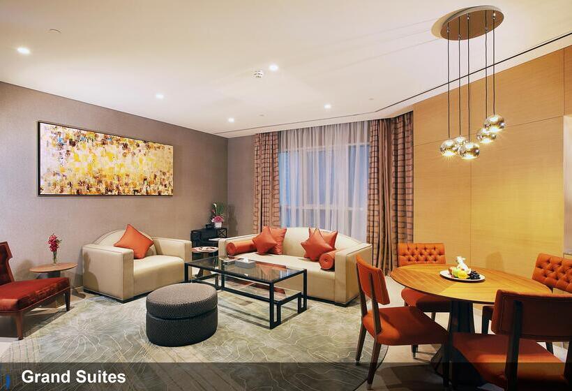سوئیت 2 خوابه, Grand Cosmopolitan