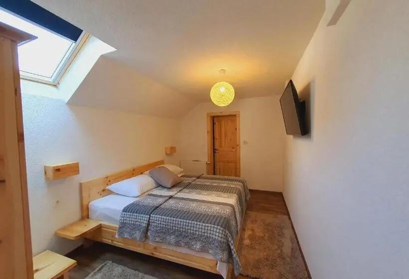 スタンダード４人部屋, Guesthouse Green Valley