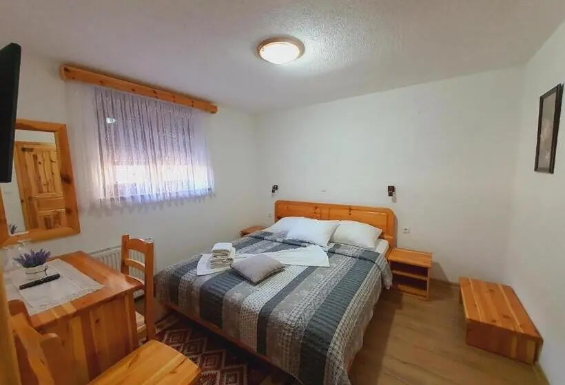 スタンダード４人部屋, Guesthouse Green Valley