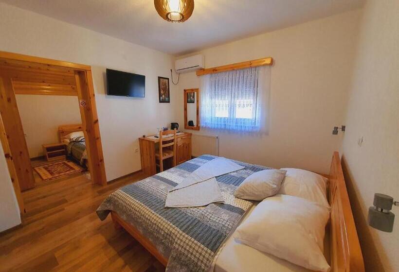 חדר סטנדרט לארבעה, Guesthouse Green Valley