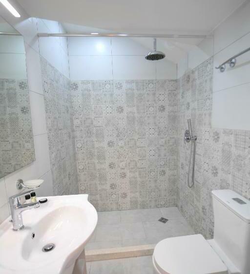 스탠다드 트리플 룸, Promenade