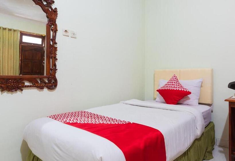 패밀리 룸, Oyo 1682 Greenia