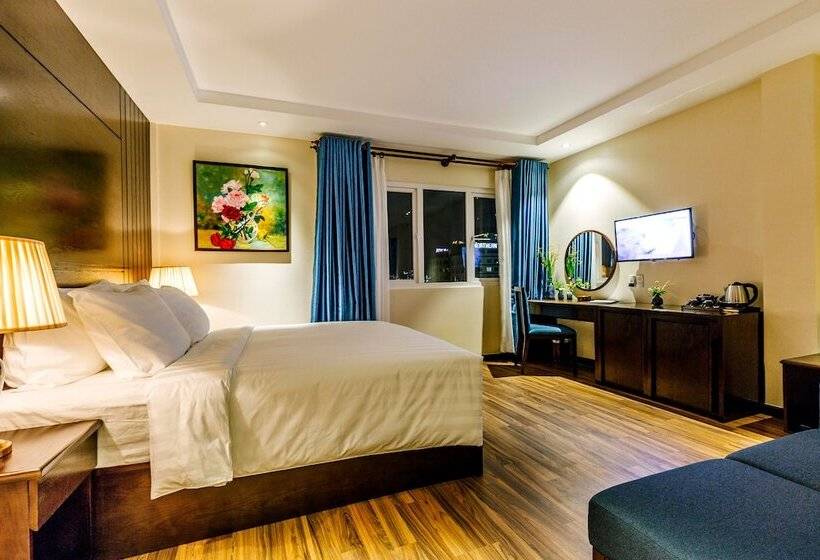 سوییت, Roseland Sweet Hotel & Spa