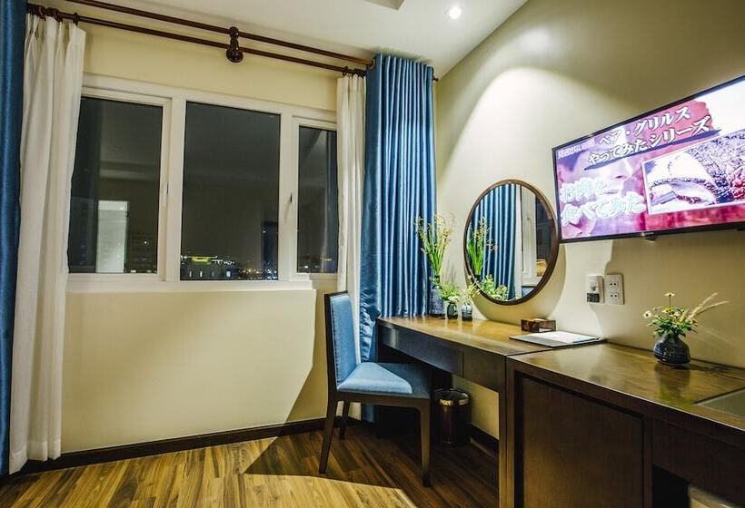 سوییت, Roseland Sweet Hotel & Spa