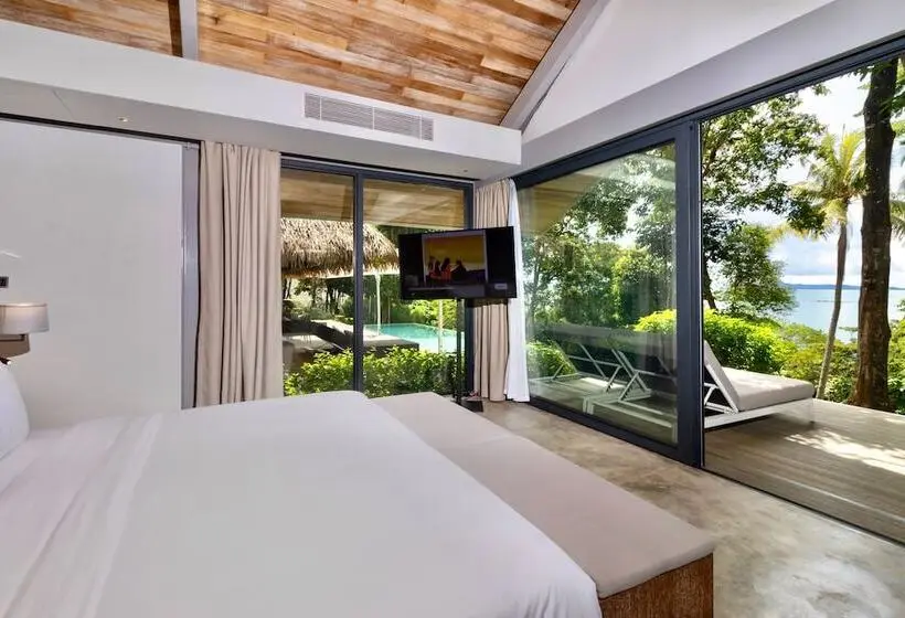 2 Bedroom Villa Sea View