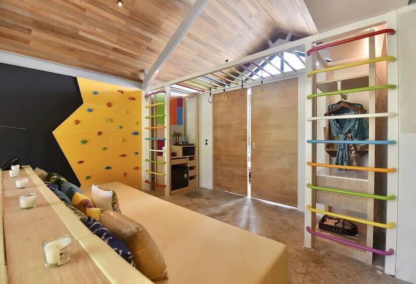 ویلای 1 خوابه, Island Escape Burasari