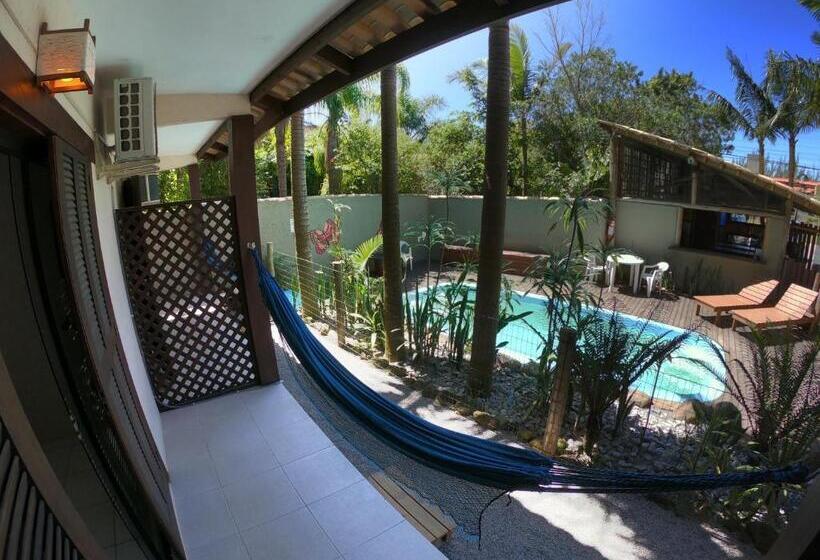 スイート, Pousada Pátio Da Ferrugem Uma Quadra Da Praia