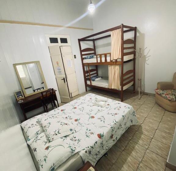 Четырехместный Номер Стандарт, Aldeia Hostel