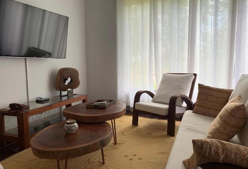 סוויטת דופלקס, Marcelo Beach Club