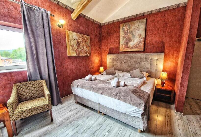 اتاق سوپریور با تخت بزرگ, In Spirit, Hotel V Rožnovském Pivovaru   Pivní Lázně, Wellness & čokoládovna