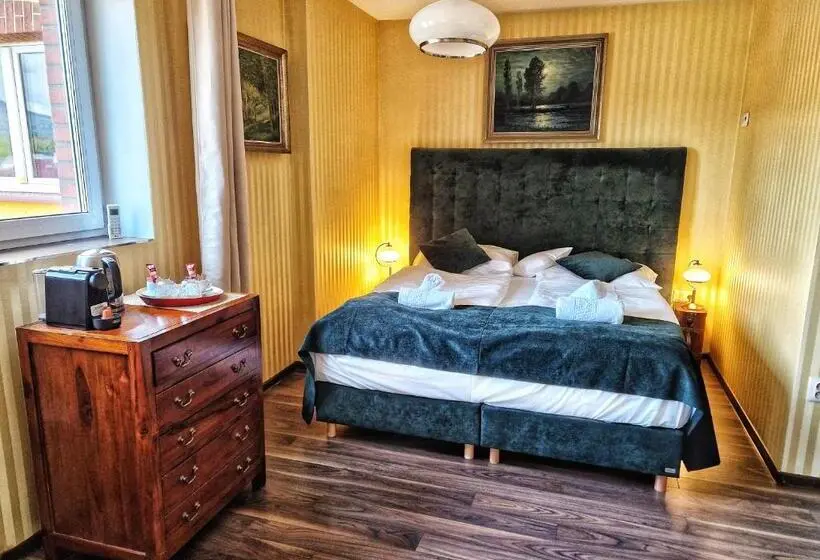 キングサイズベッドのスーペリアルーム, In Spirit, Hotel V Rožnovském Pivovaru   Pivní Lázně, Wellness & čokoládovna