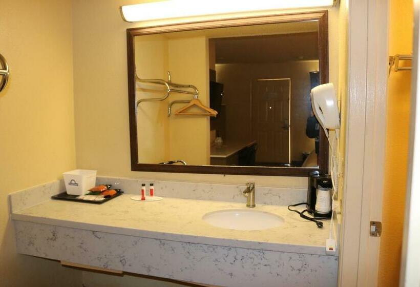 Стандартный Номер Кровать Кинг, Days Inn By Wyndham Fresno South