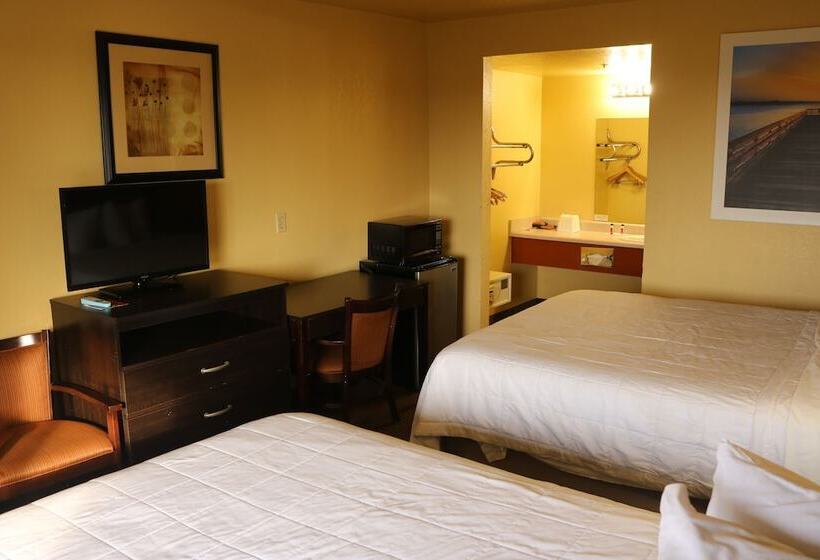 Номер Стандарт 2 Двуспальные Кровати, Days Inn By Wyndham Fresno South