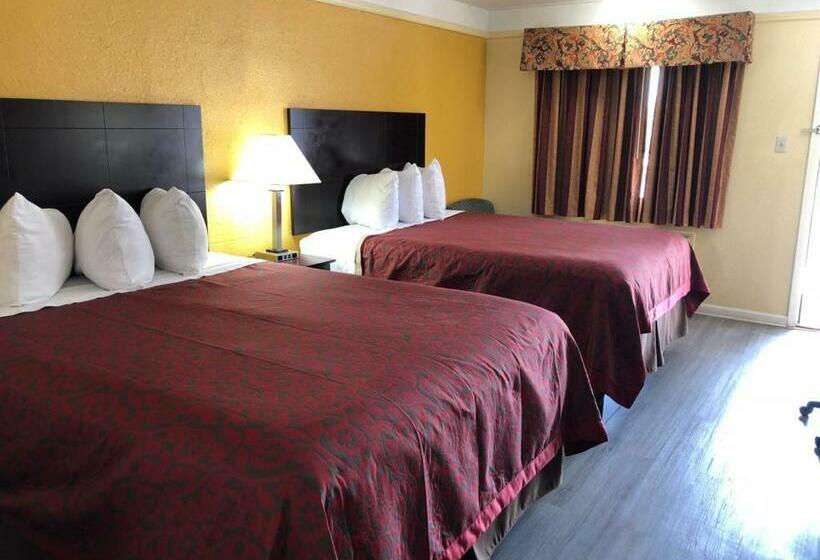 Quarto Estandar, Days Inn By Wyndham Gainesville