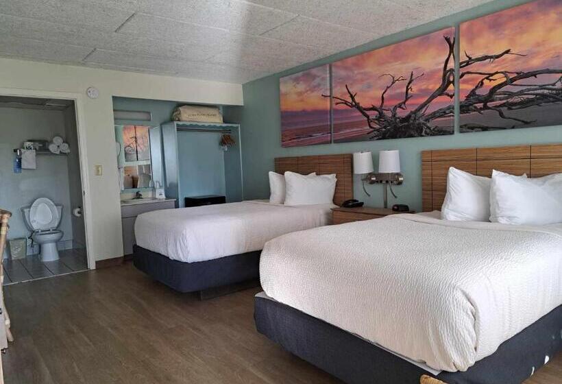 스탠다드 룸 더블 침대 2개, Days Inn & Suites By Wyndham Jekyll Island