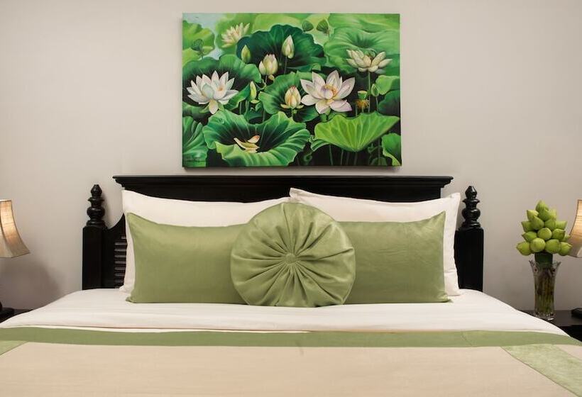 غرفة قياسية, Mane History Lovers