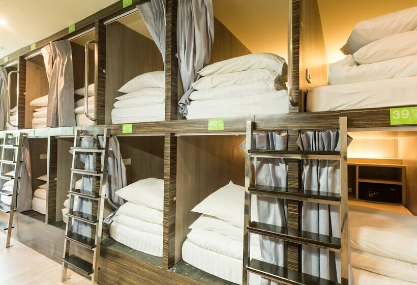 共用房间的床, Walking Street Hostel