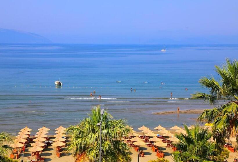 سوییت با چشم‌انداز دریا, Duka