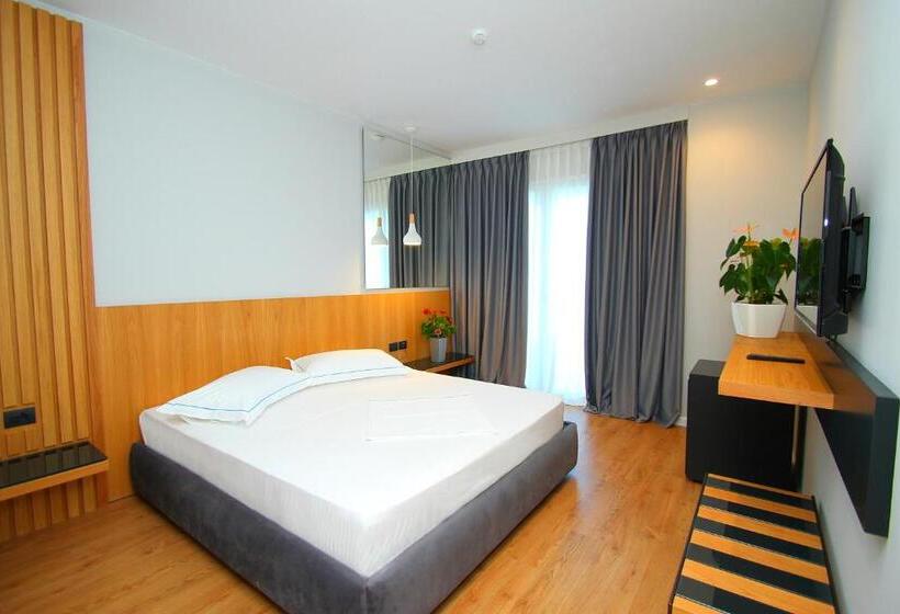 اتاق استاندارد با چشم‌انداز دریا, Duka