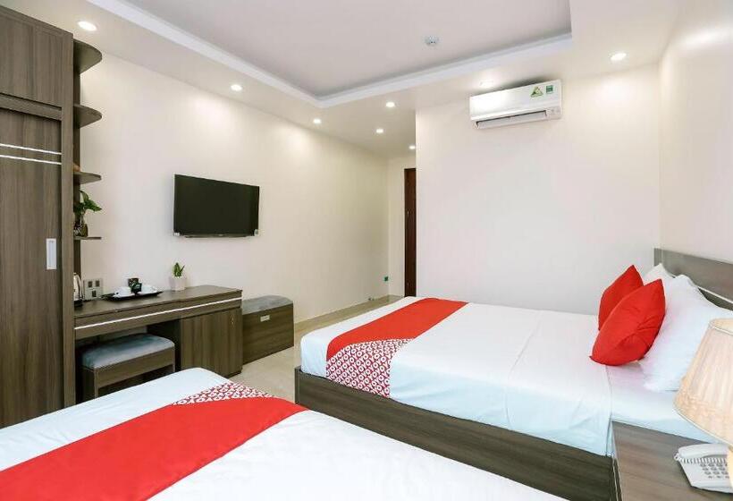 اتاق سوپریور سه تخته, Manarola Hotel Bãi Cháy