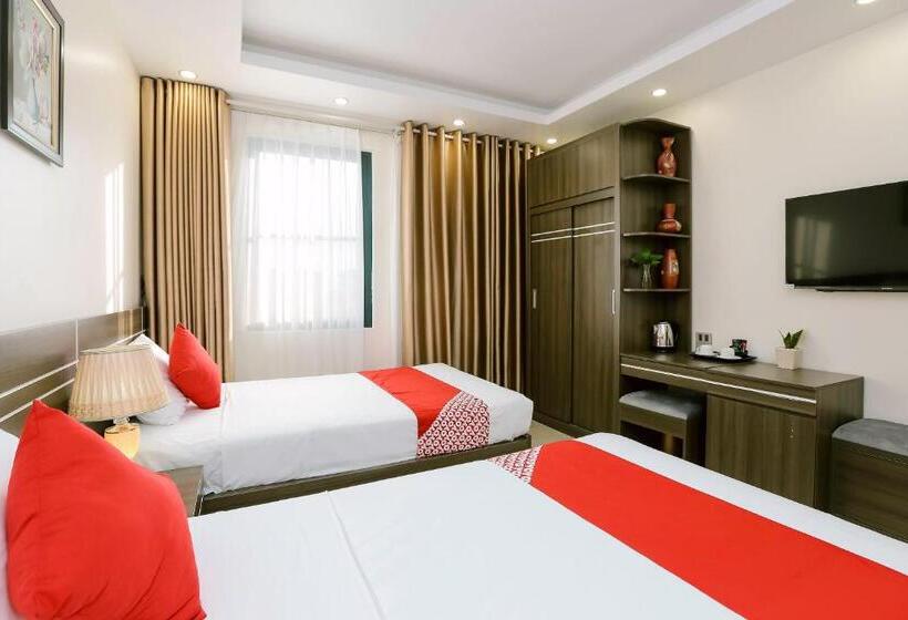 اتاق سوپریور سه تخته, Manarola Hotel Bãi Cháy