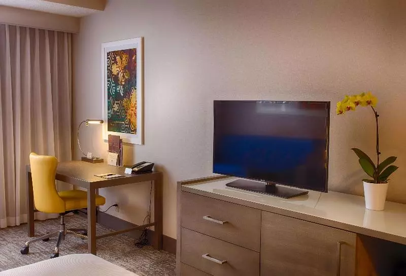キングサイズベッドのデラックスルーム, Doubletree By Hilton Denver Westminster