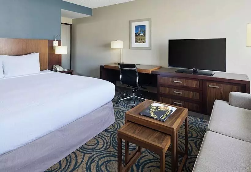 身障者適用ダブルベッド付きスタンダードルーム, Doubletree By Hilton San Diego   Del Mar