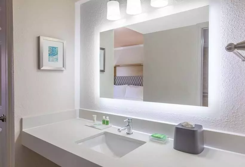 2ダブルベッドのスタンダードルーム, Holiday Inn & Suites Boca Raton North
