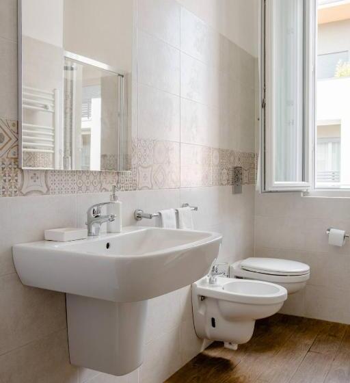 اتاق استاندارد با سرویس بهداشتی مشترک, Casa Aydée