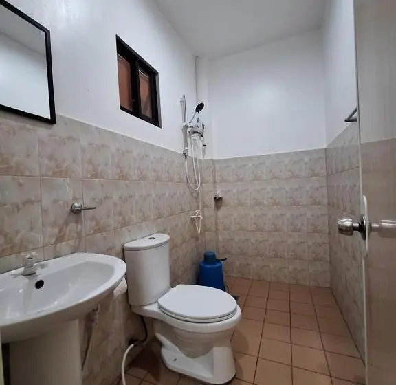 オーシャンビュースタンダードルーム, Island Front Bangcogon Resort And Restaurant