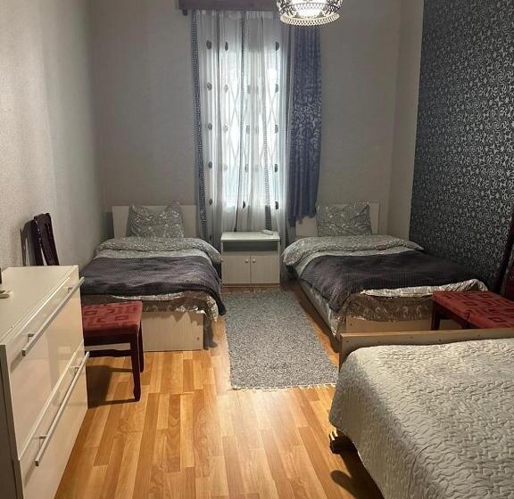 اتاق چهار تخته با دستشویی مشترک, Guest House Amazon