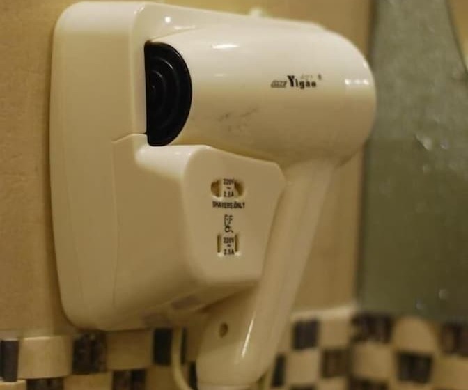 اتاق استاندارد سه نفره, Hop Inn On Nathan Road