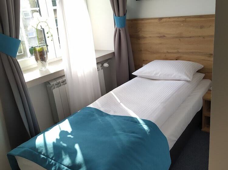 标准单人间, Villa Centro