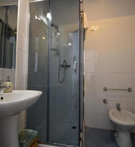 Standard Yhden Hengen Huone, Zu Mariu B&b