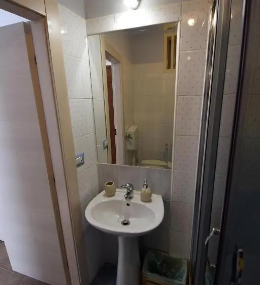 Standard Yhden Hengen Huone, Zu Mariu B&b