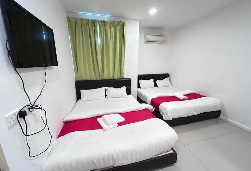 デラックスファミリールーム, Bear Hotel At Nilai