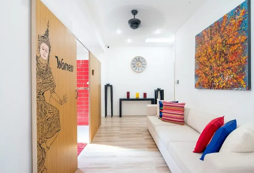 ルームシェアのワンベッド, Hanuman Vip Hostel Sha Plus