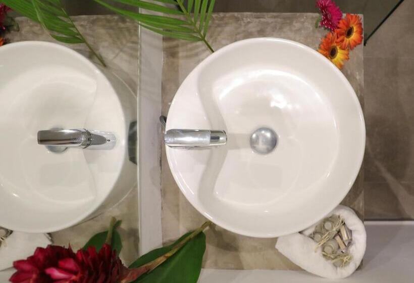 سوییت سوپریور, Blanco Tulum