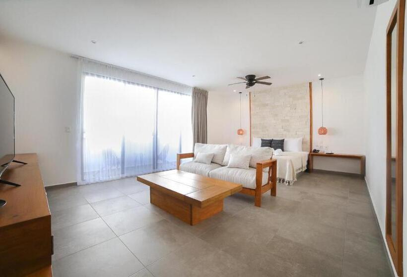 سوئیت پرزیدنت, Blanco Tulum