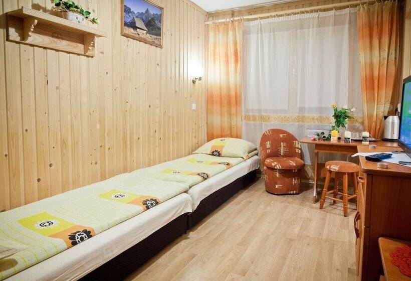 四人标准间, Smyrecek Centrum Bukowiny