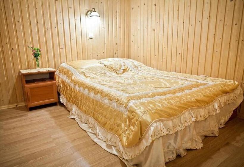 四人标准间, Smyrecek Centrum Bukowiny