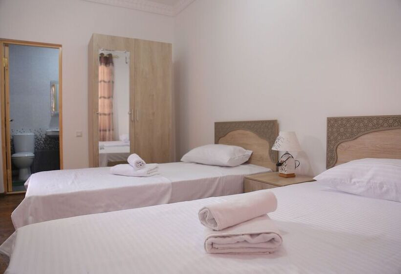 חדר סטנדרט, Anis Pari