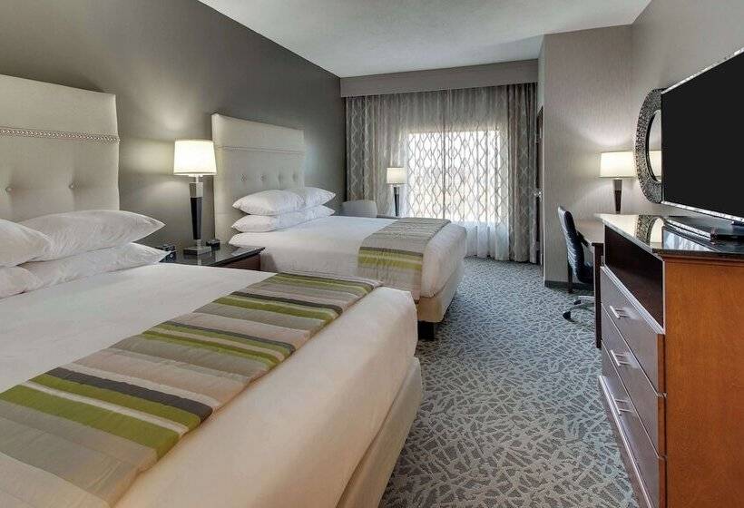 障害者適応デラックスルーム, Drury Plaza Hotel Savannah Pooler