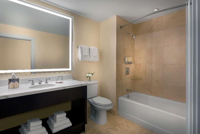 غرفة قياسية سرير كينج, Knights Inn Port Charlotte