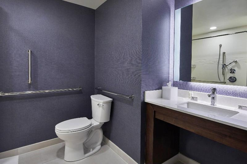 스탠다드 스튜디오 킹침대, Residence Inn By Marriott Albany Airport