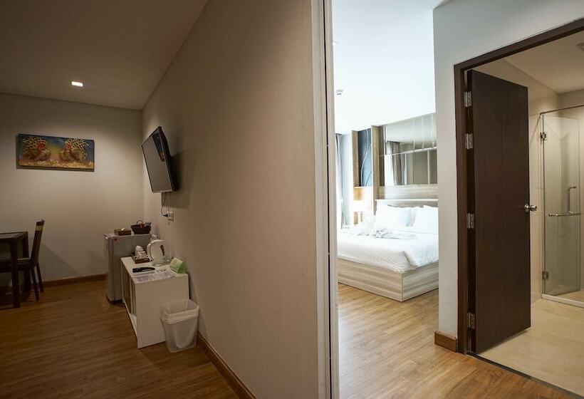 غرفة عائلية, Nantra Chiangmai Riverfront