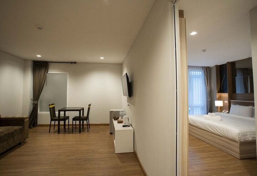 غرفة عائلية, Nantra Chiangmai Riverfront