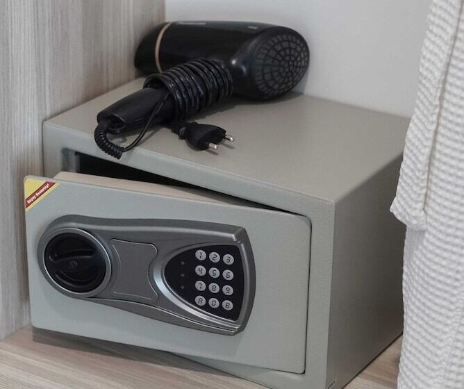 غرفة قياسية مطلّة علي النهر, Nantra Chiangmai Riverfront