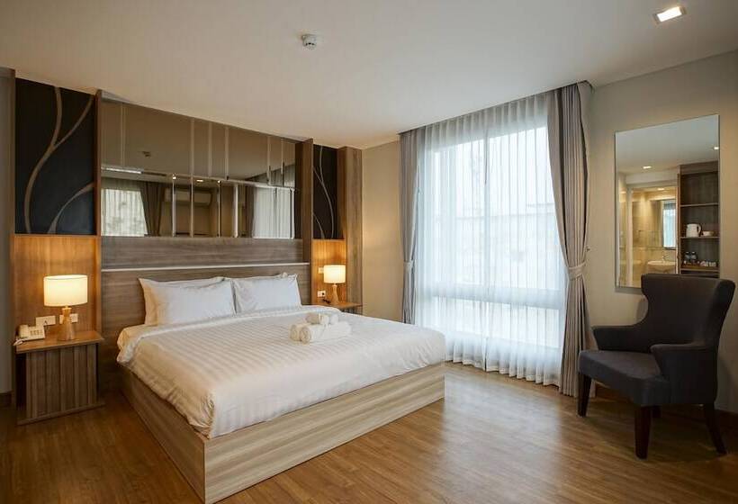 غرفة قياسية مطلّة علي النهر, Nantra Chiangmai Riverfront