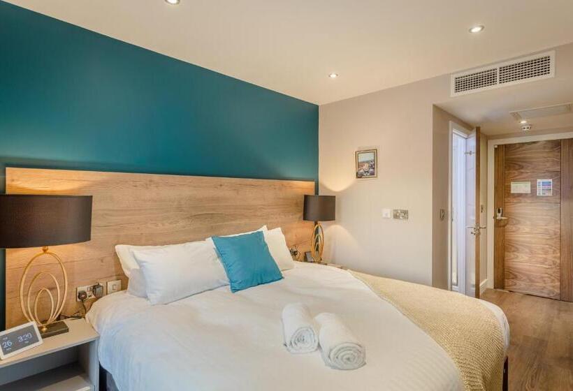 Номер Стандарт Трехместный, Dwell City Living